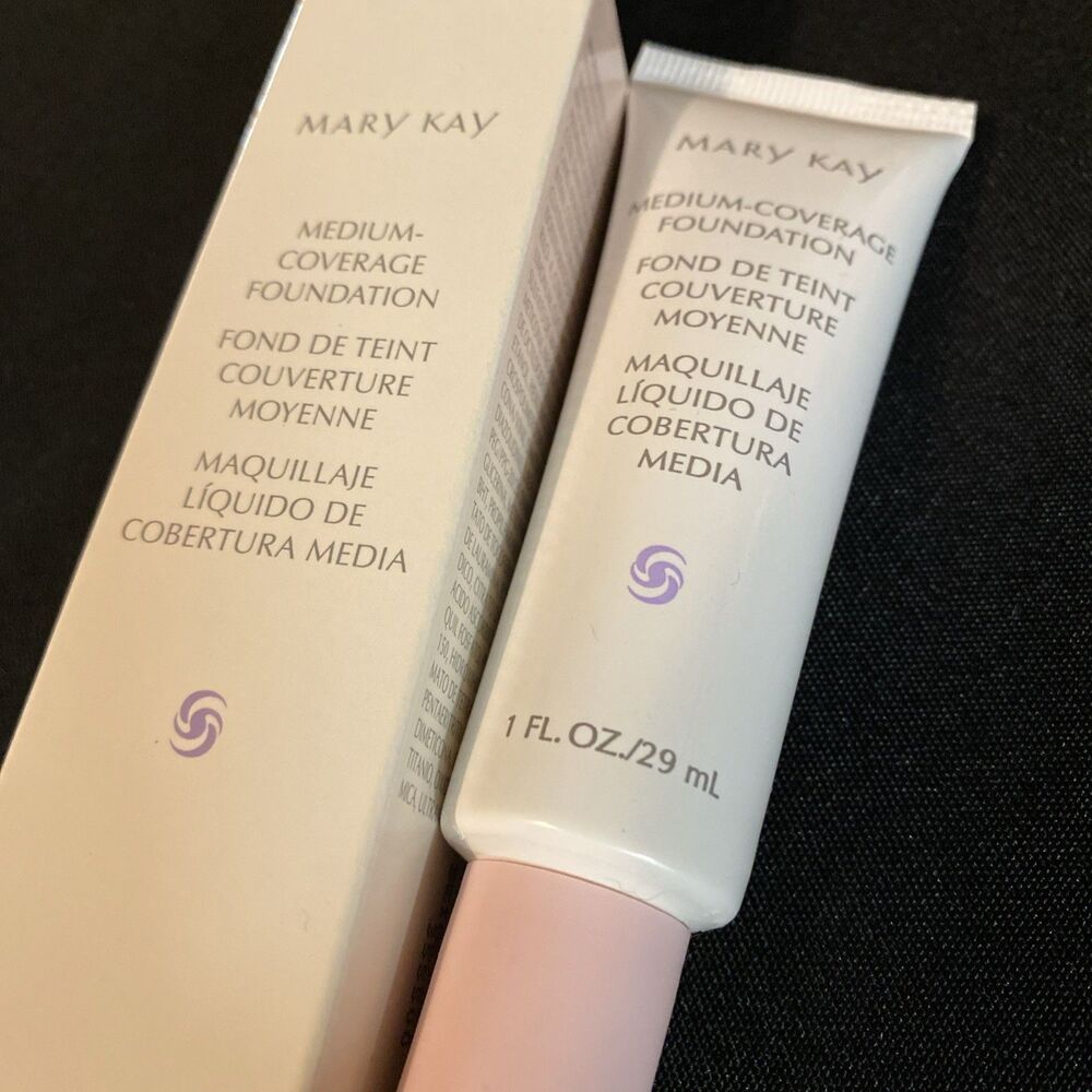 Mary Kay Medium Coverage Liquid Foundation Beige 305
